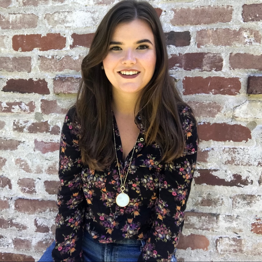 Meet your Posher, Hayley